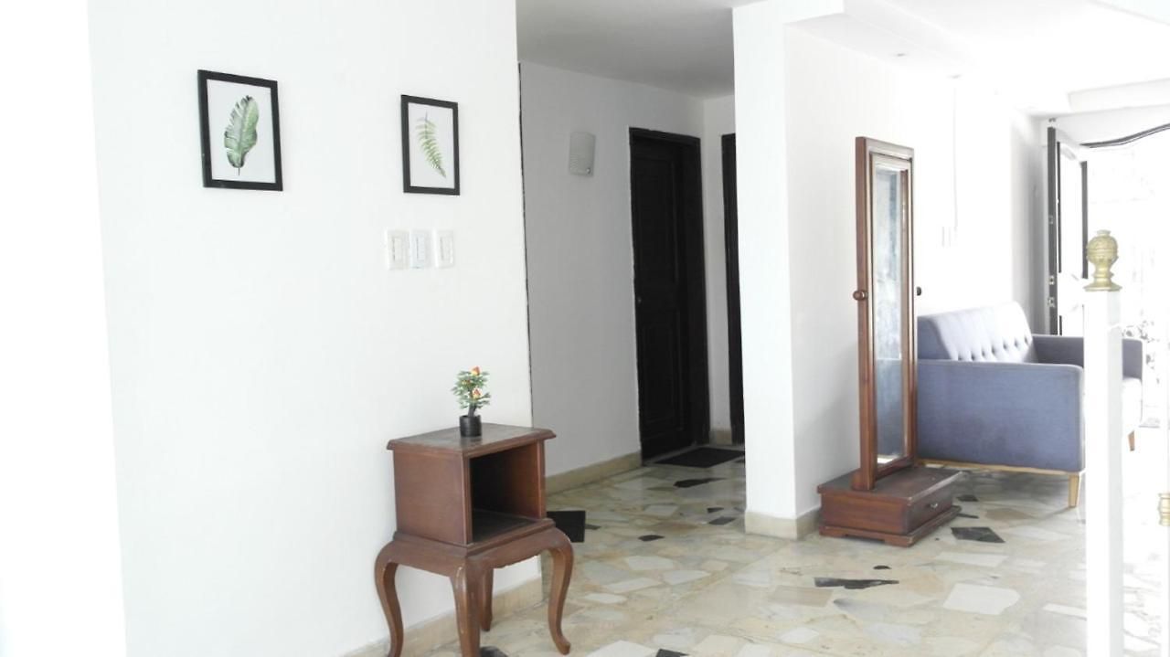 In Guest - C7-l Near The Sea With Pool Air Conditioning And Wifi