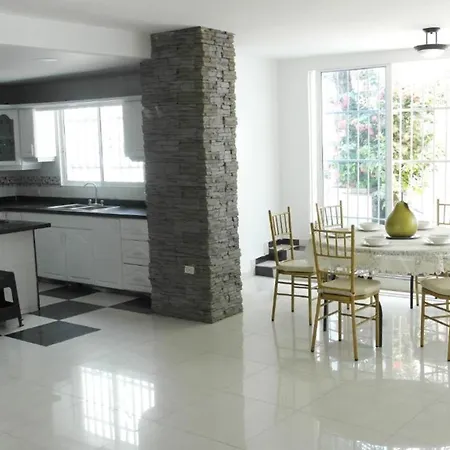 In Guest - C7-l Near The Sea With Pool Air Conditioning And Wifi Pensión Cartagena